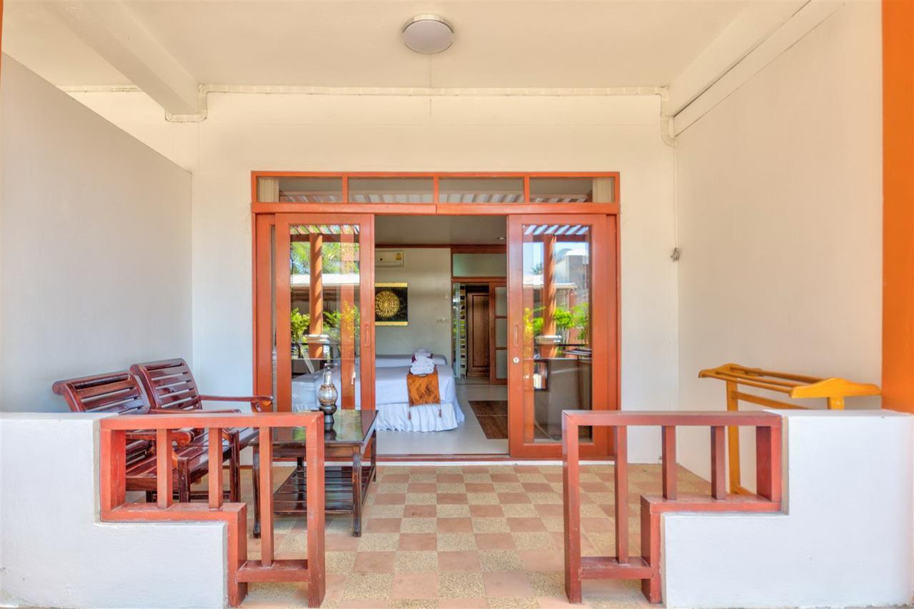 Palm Beach Resort Pran Buri Exterior photo